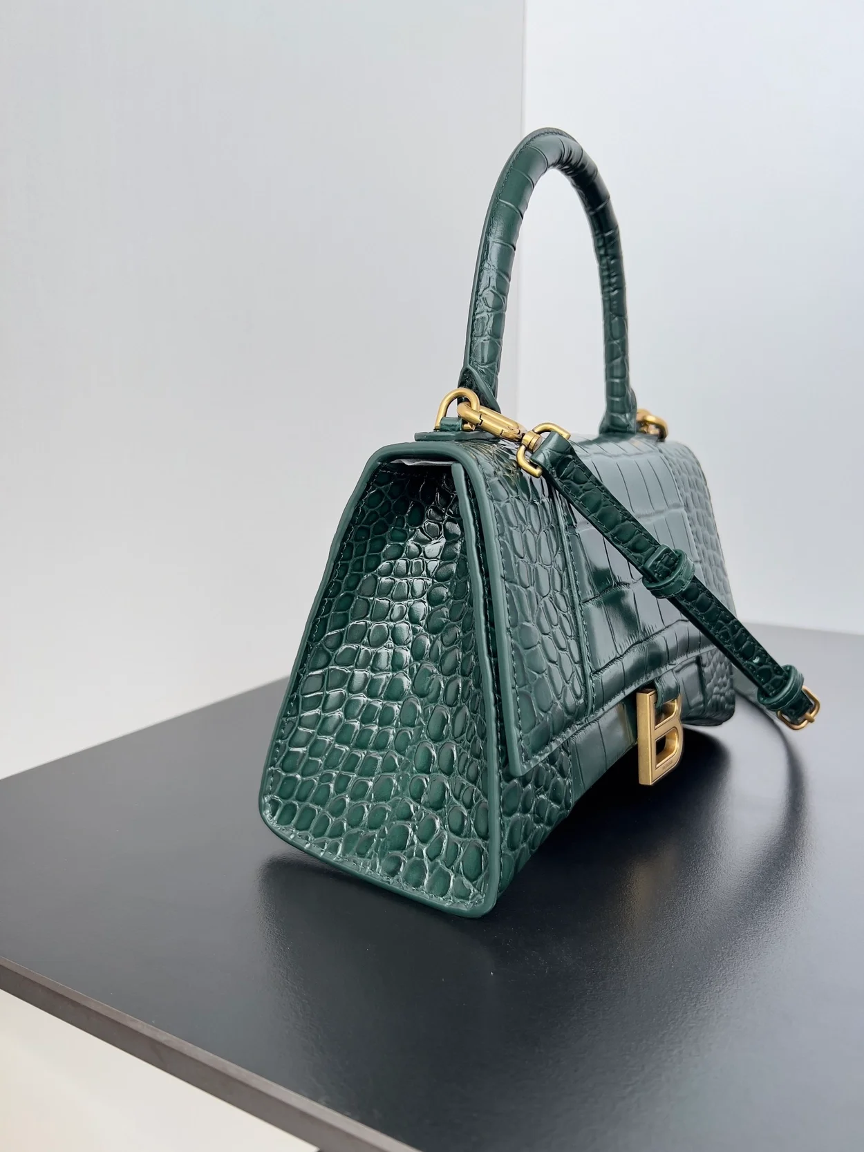 발렌시아가 아워글래스 XS 크로커다일 다크그린