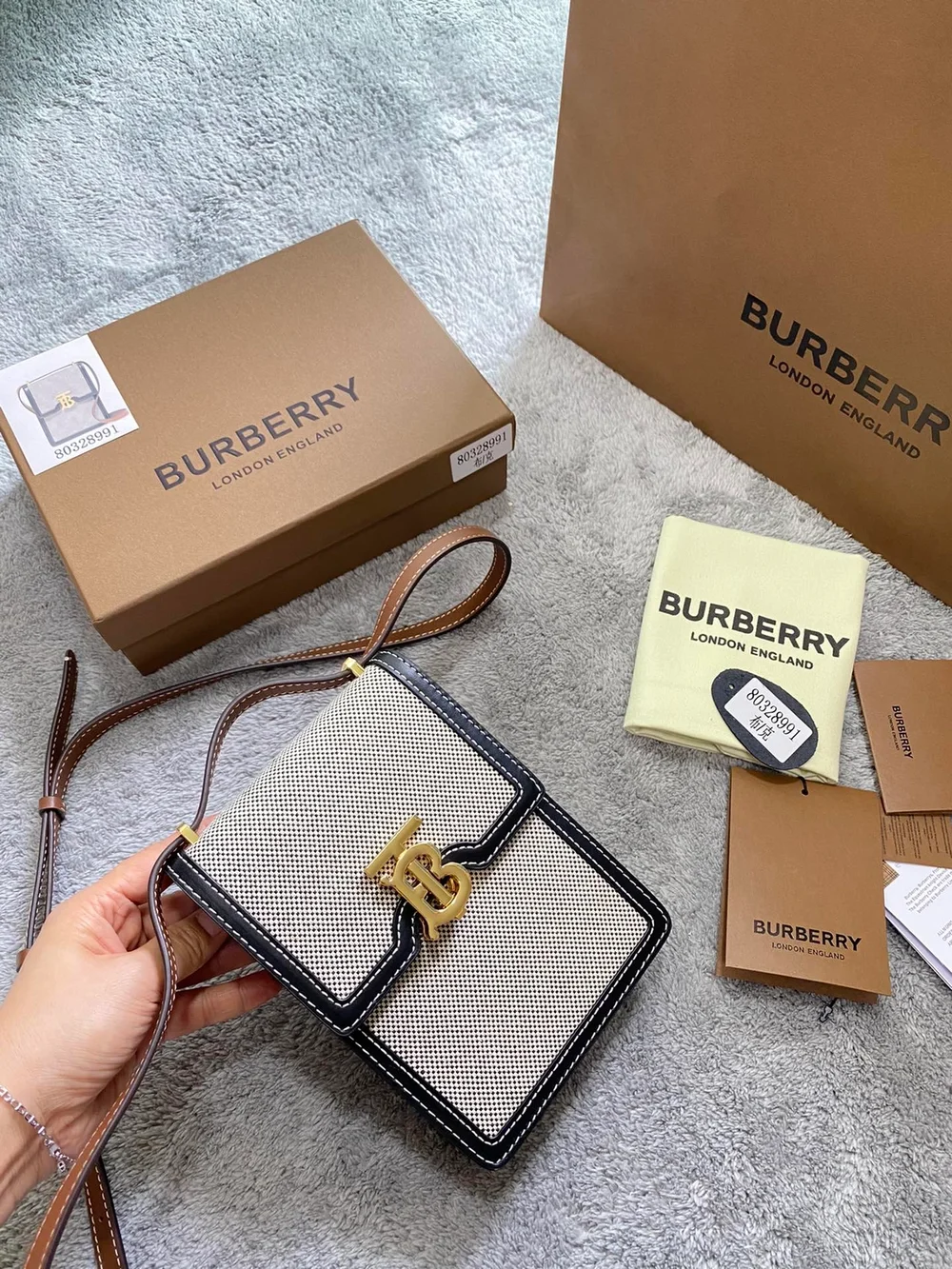 버버리 로빈 투톤 미니백