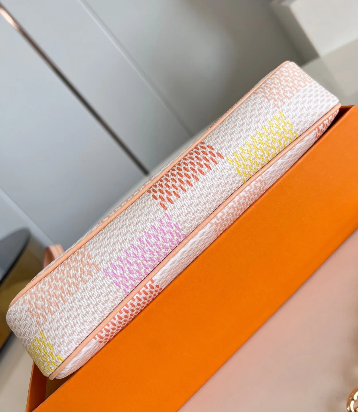 루이비통 포쉐트 악세서리 N40642