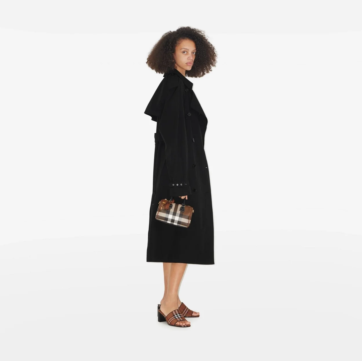 버버리 미니 체크 볼링백 브라운