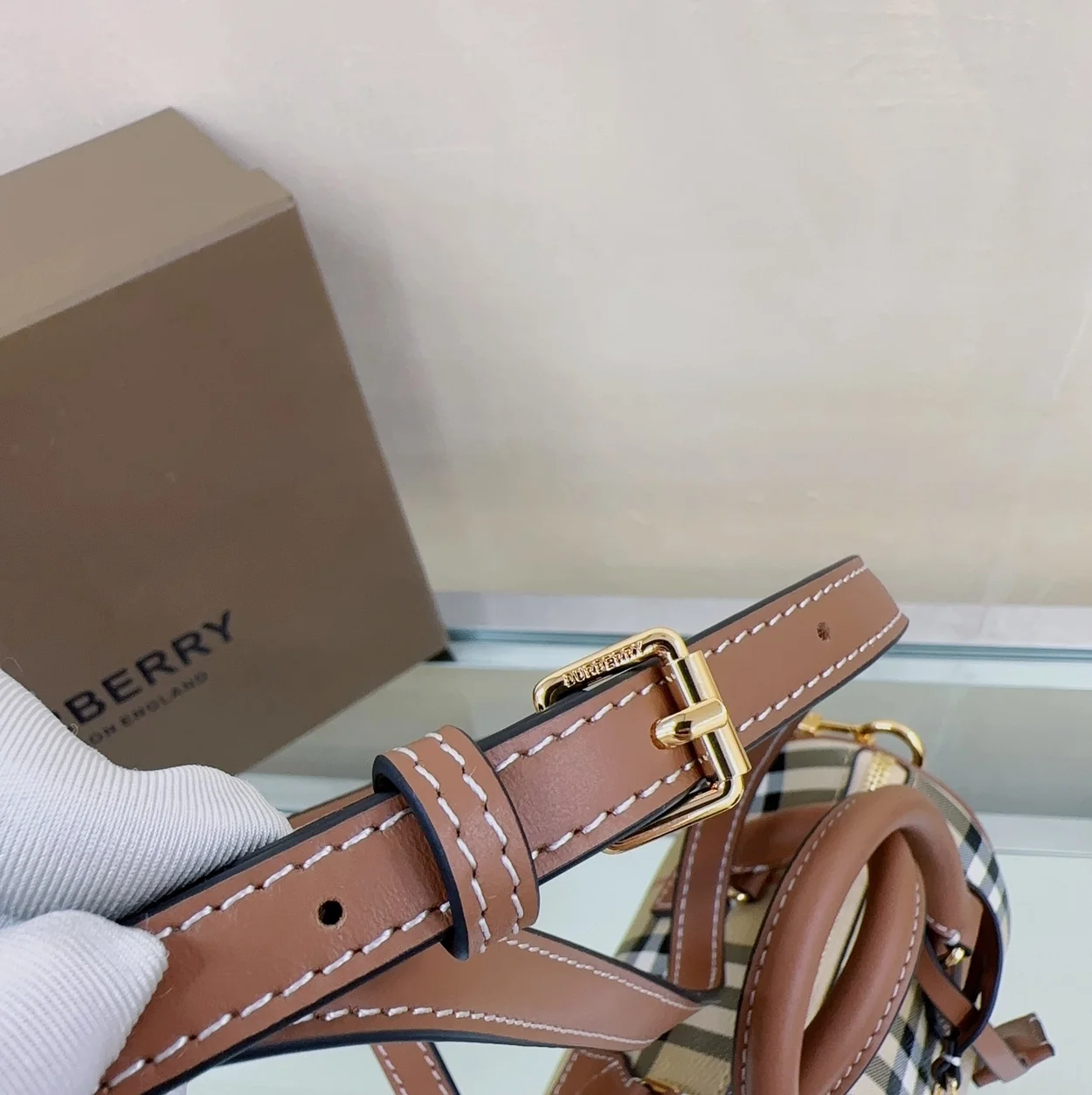 버버리 미니 체크 볼링백