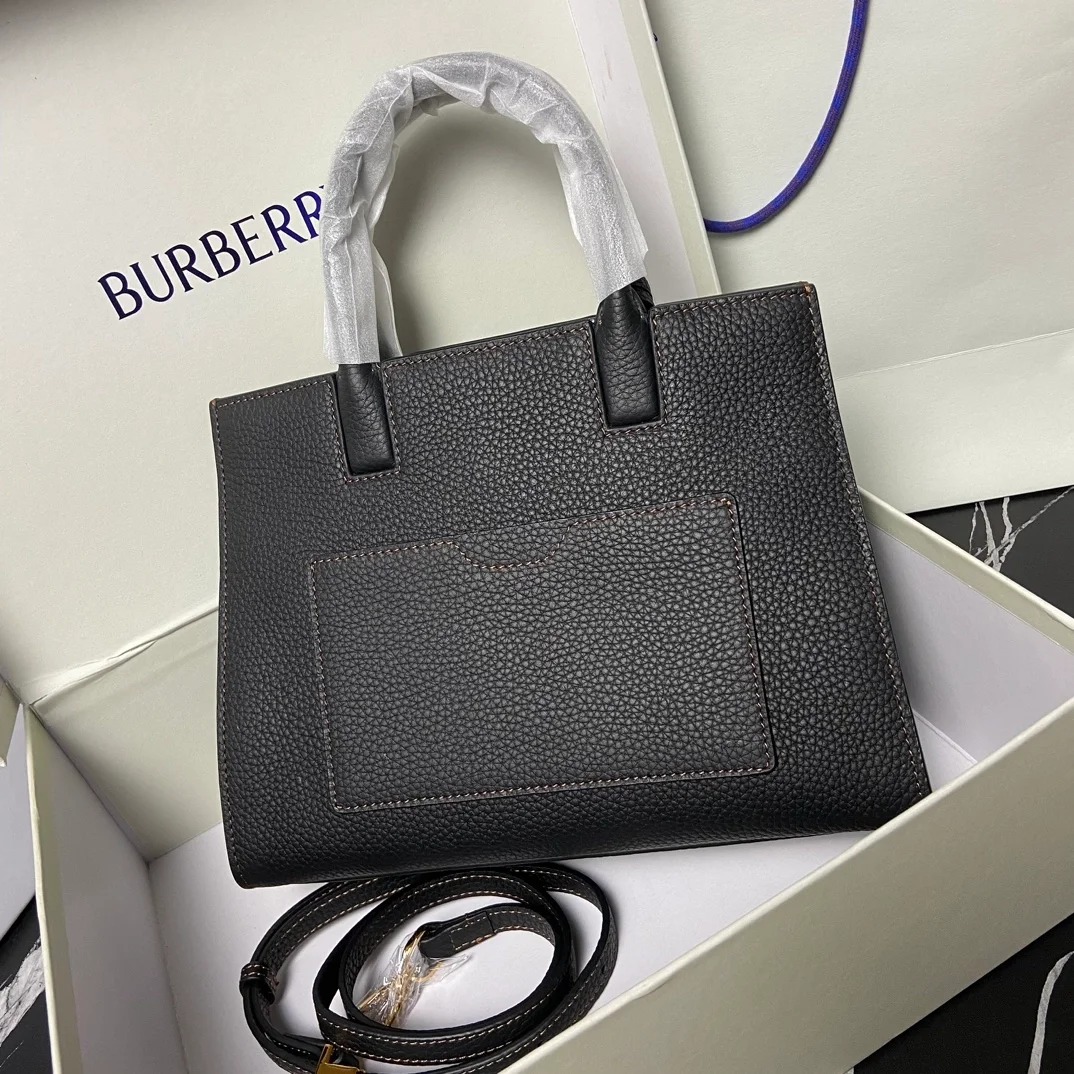 버버리 미니 프란시스 백 블랙