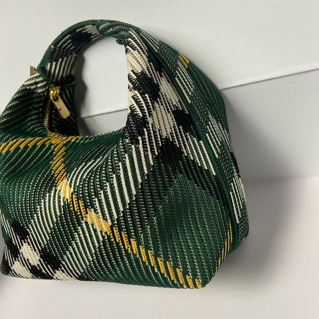 버버리 미니 페그 더플백 카키