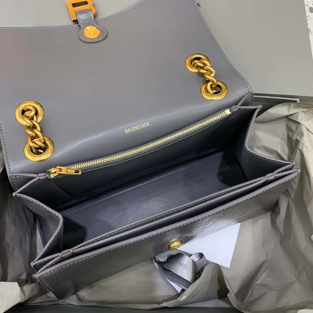 발렌시아가 크러쉬 미디움 레더 숄더백