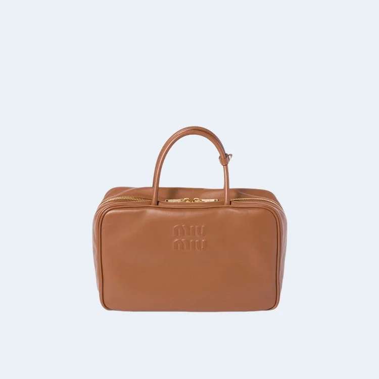 미우미우 가죽 탑 핸들백 브라운
