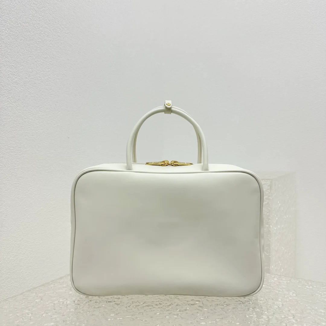 미우미우 가죽 탑 핸들백 화이트