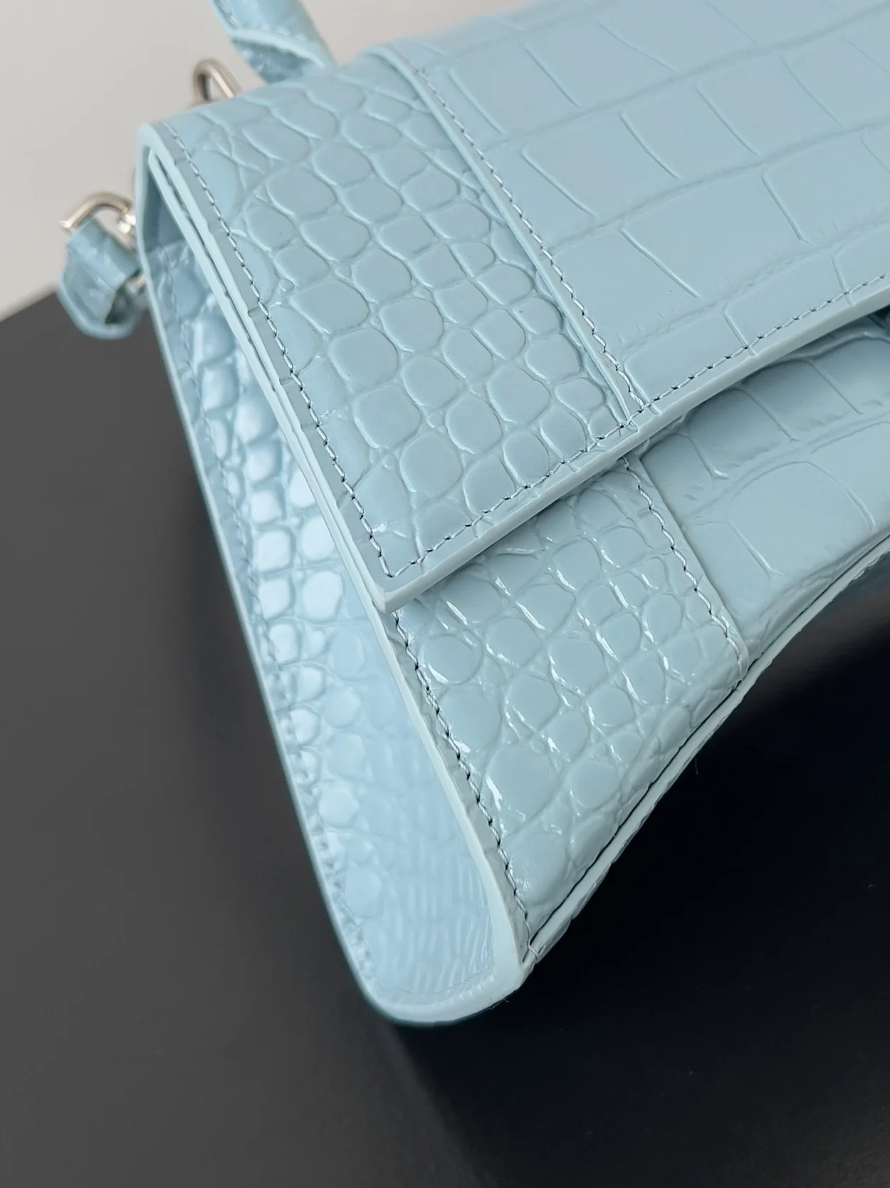 발렌시아가 아워글래스 페이턴 핸드백