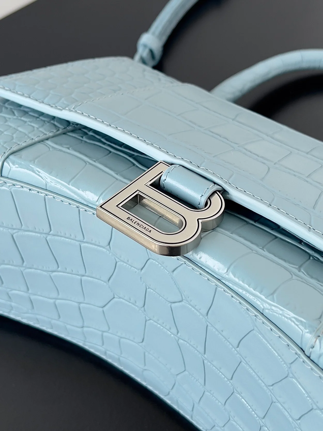 발렌시아가 아워글래스 페이턴 핸드백