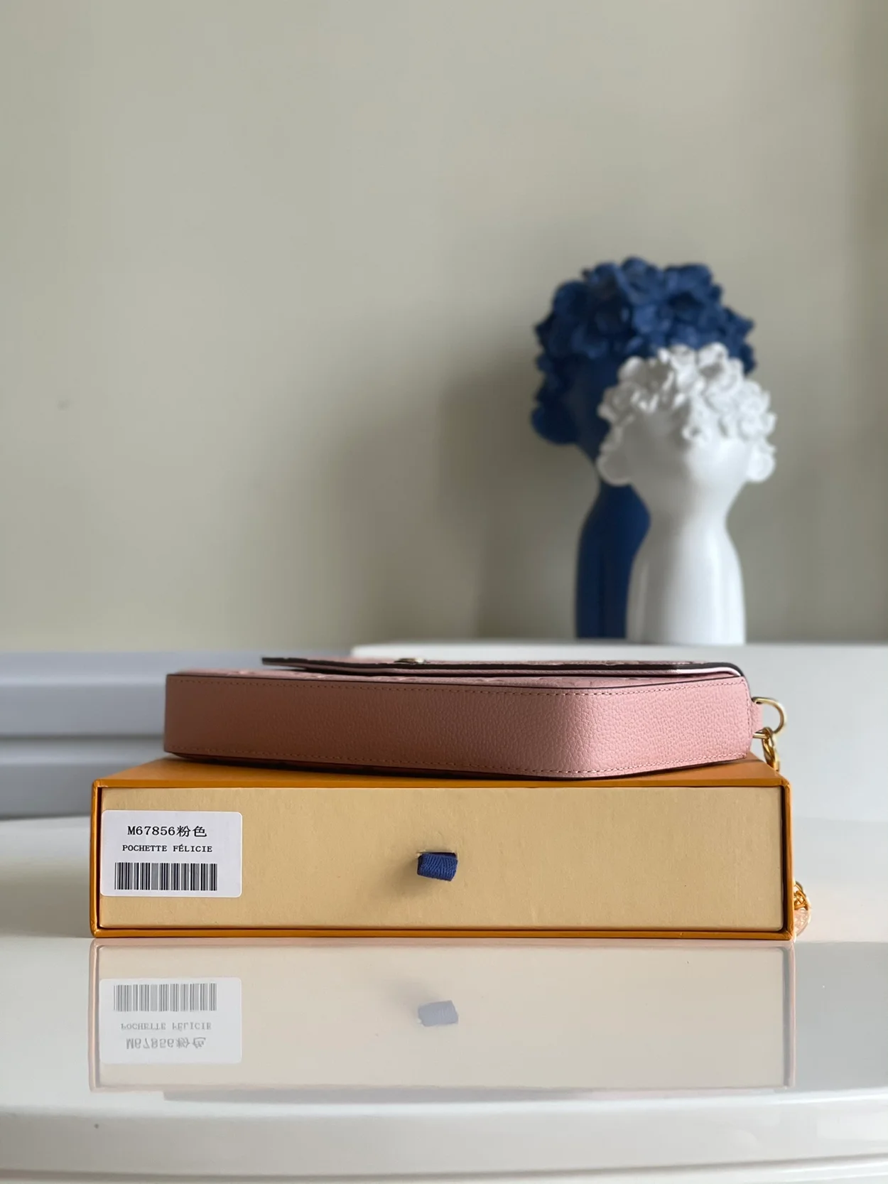 루이비통 포쉐트 펠리시 M82608