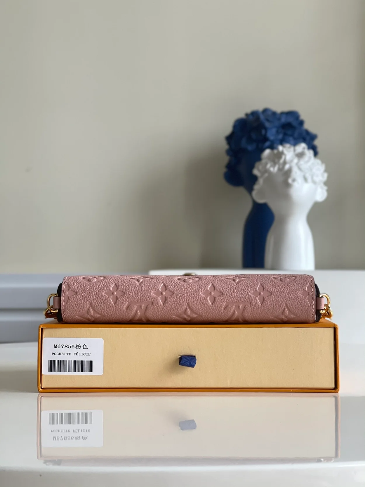 루이비통 포쉐트 펠리시 M82608