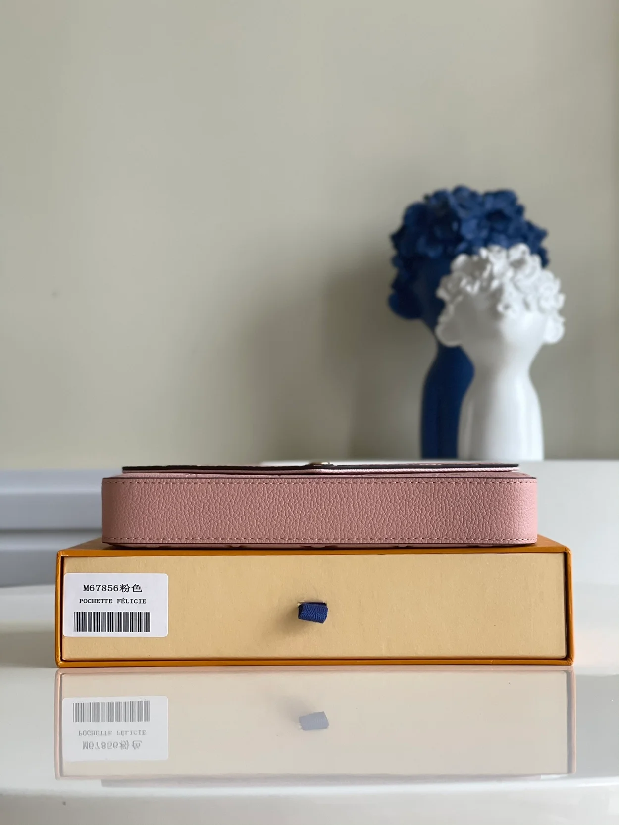 루이비통 포쉐트 펠리시 M82608