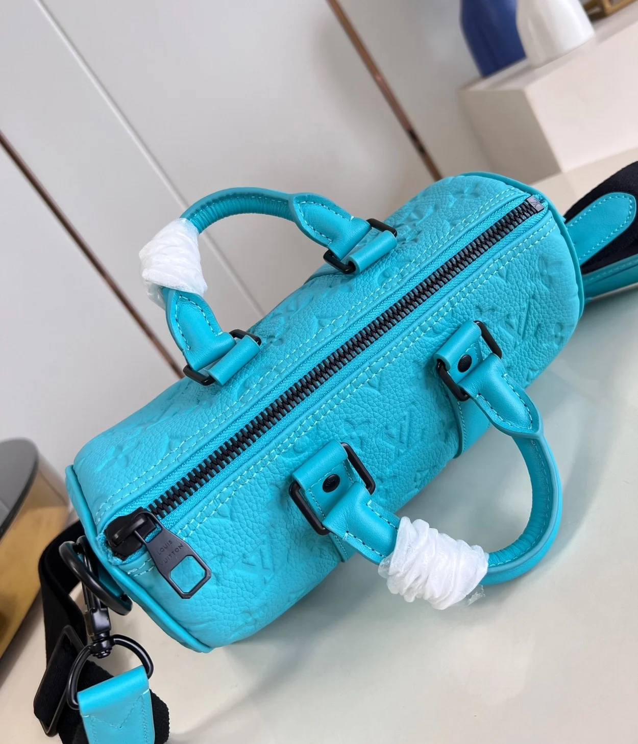 루이비통 키폴 반둘리에 25 M11996