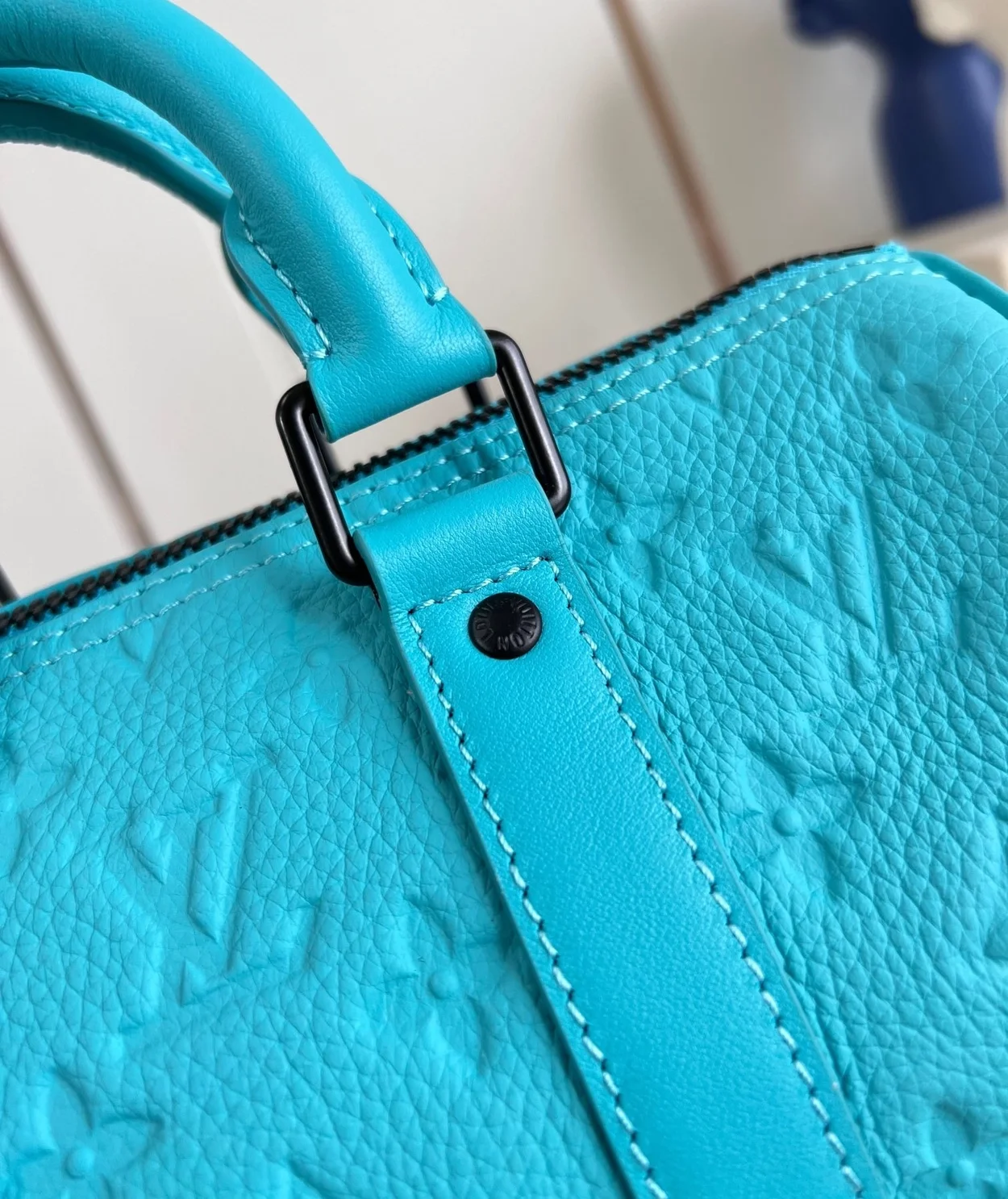 루이비통 키폴 반둘리에 25 M11996