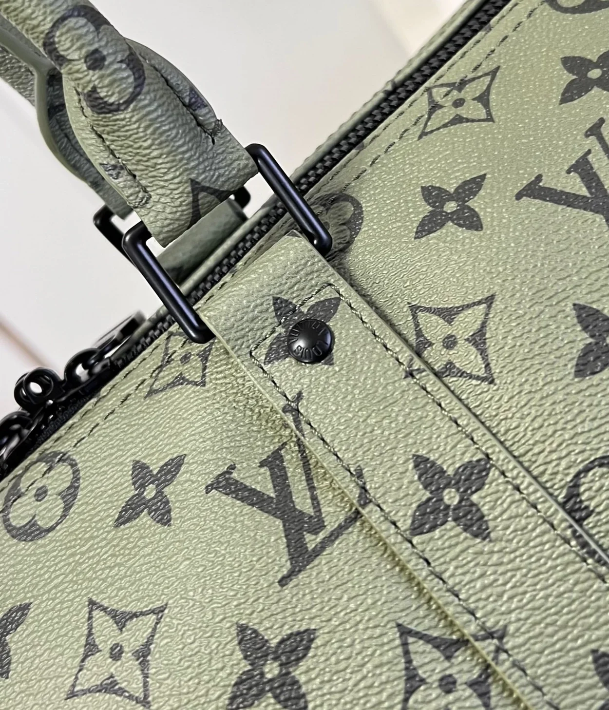 루이비통 키폴 반둘리에 45 M23962