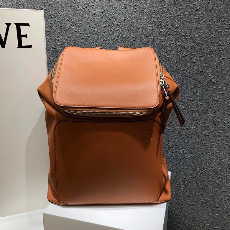 로에베 소프트 카프스킨 고야 백팩 브라운