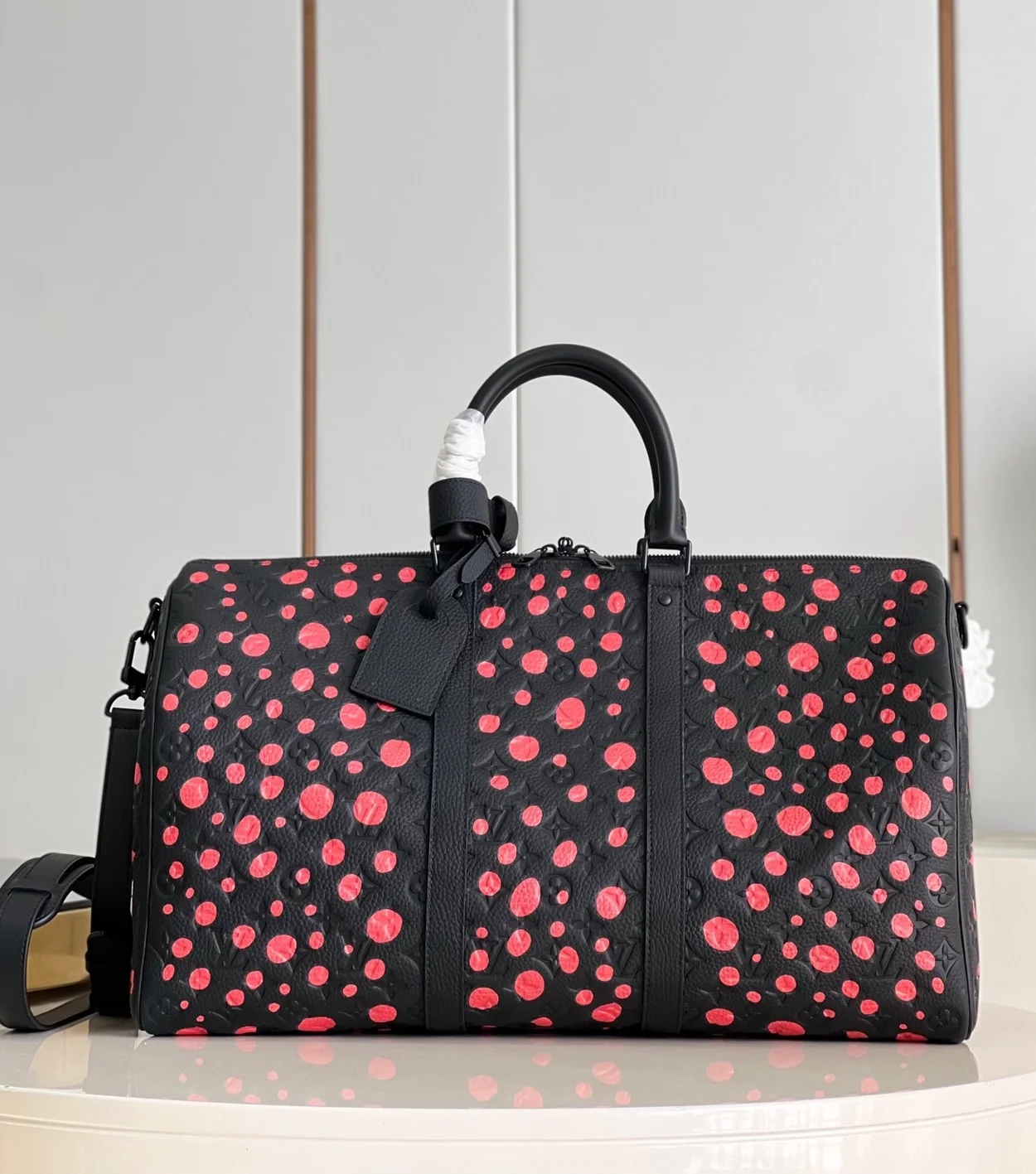 루이비통 x YK 키폴 50 블랙 레드 M21674