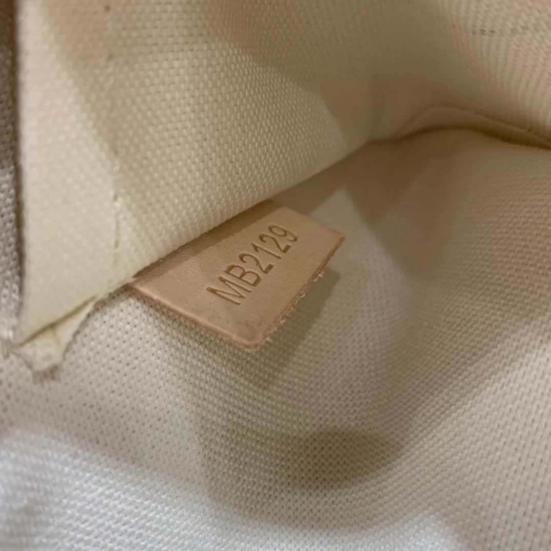 루이비통 다미에 포쉐트 악쉐수아 NM N41207