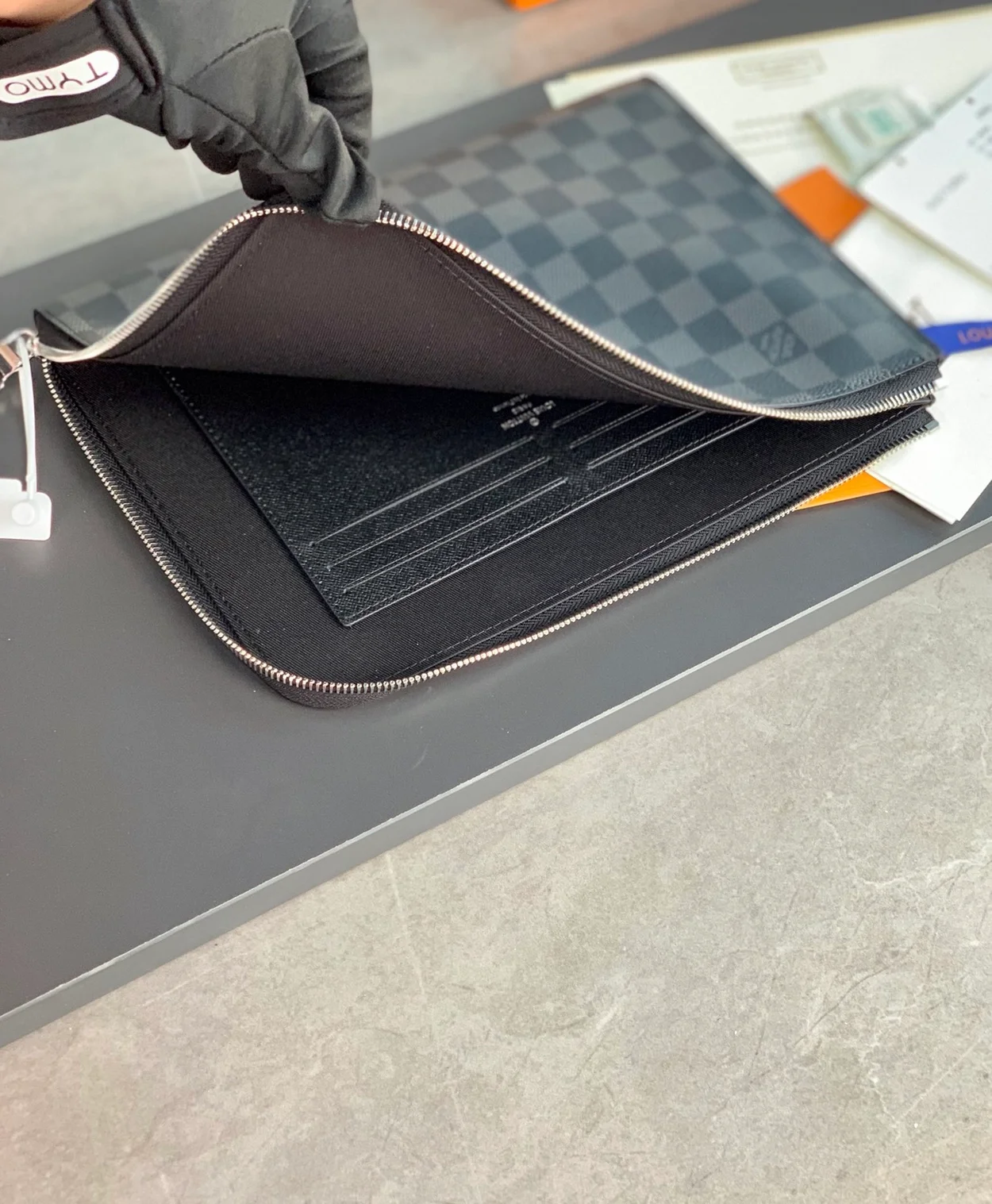 루이비통 다미에 그라피트 포쉐트 주르 PM N60113