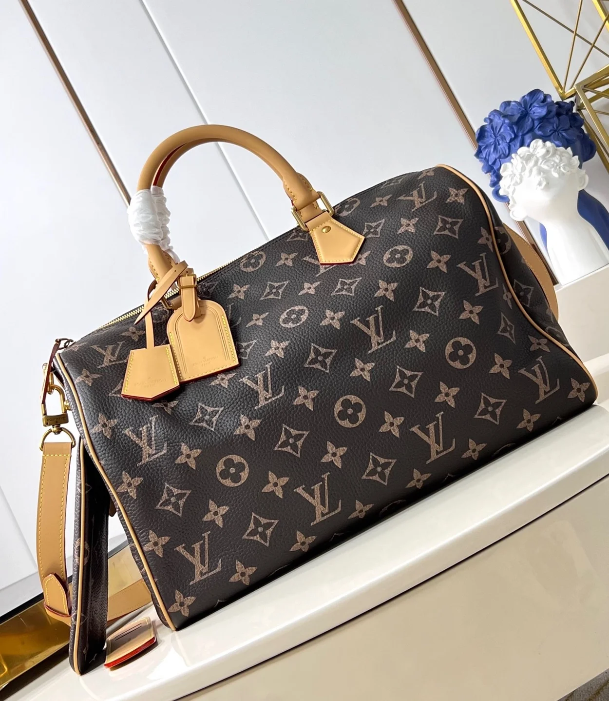 루이비통 런웨이 스피디 P9 반둘리에 40 M24422