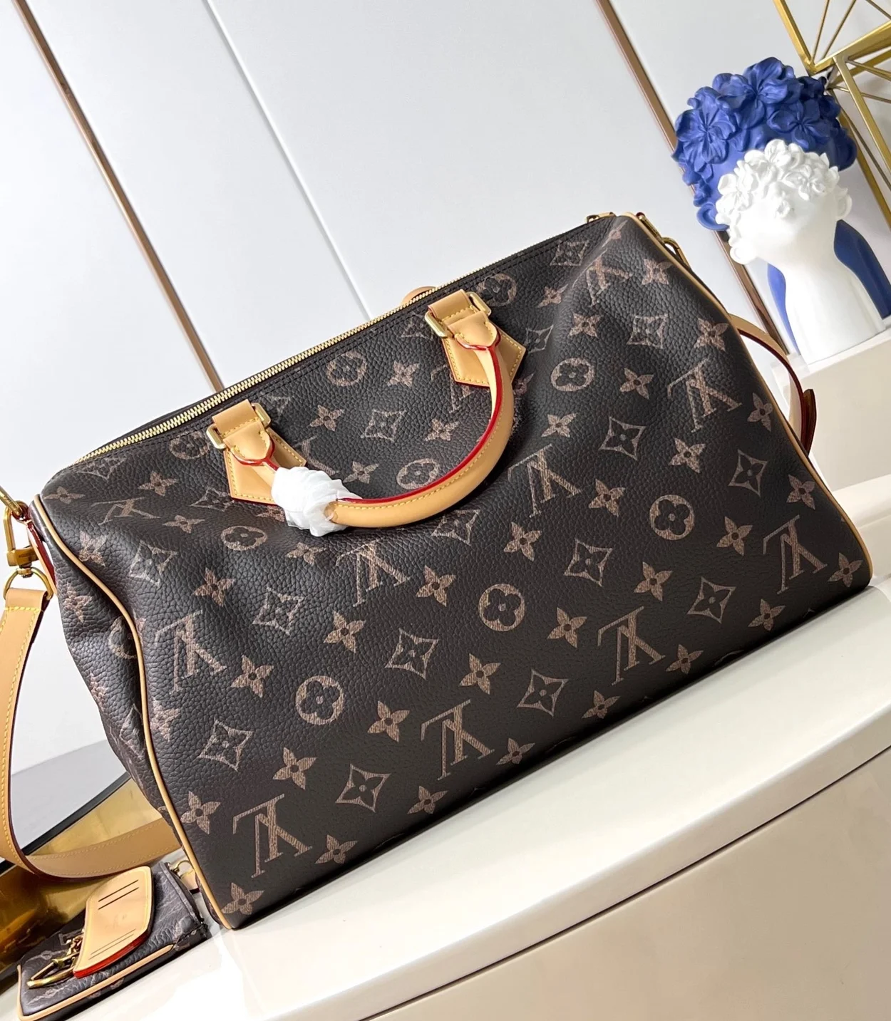 루이비통 런웨이 스피디 P9 반둘리에 40 M24422