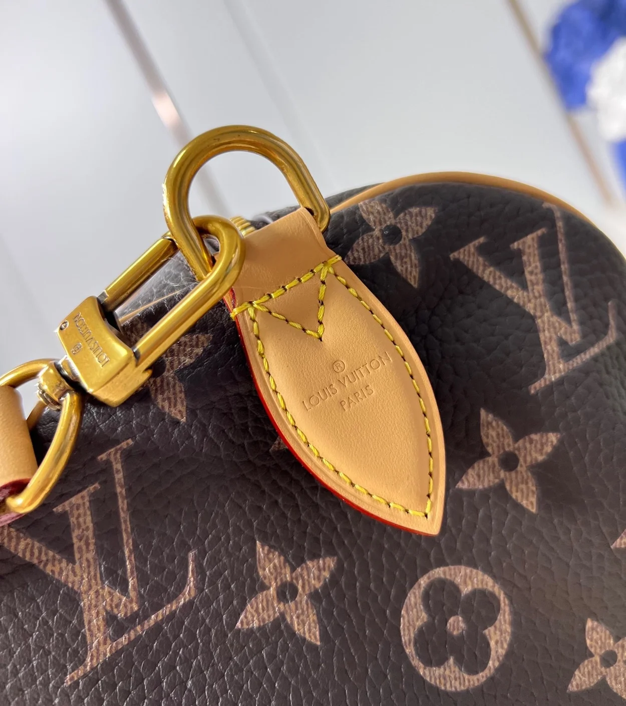 루이비통 런웨이 스피디 P9 반둘리에 40 M24422