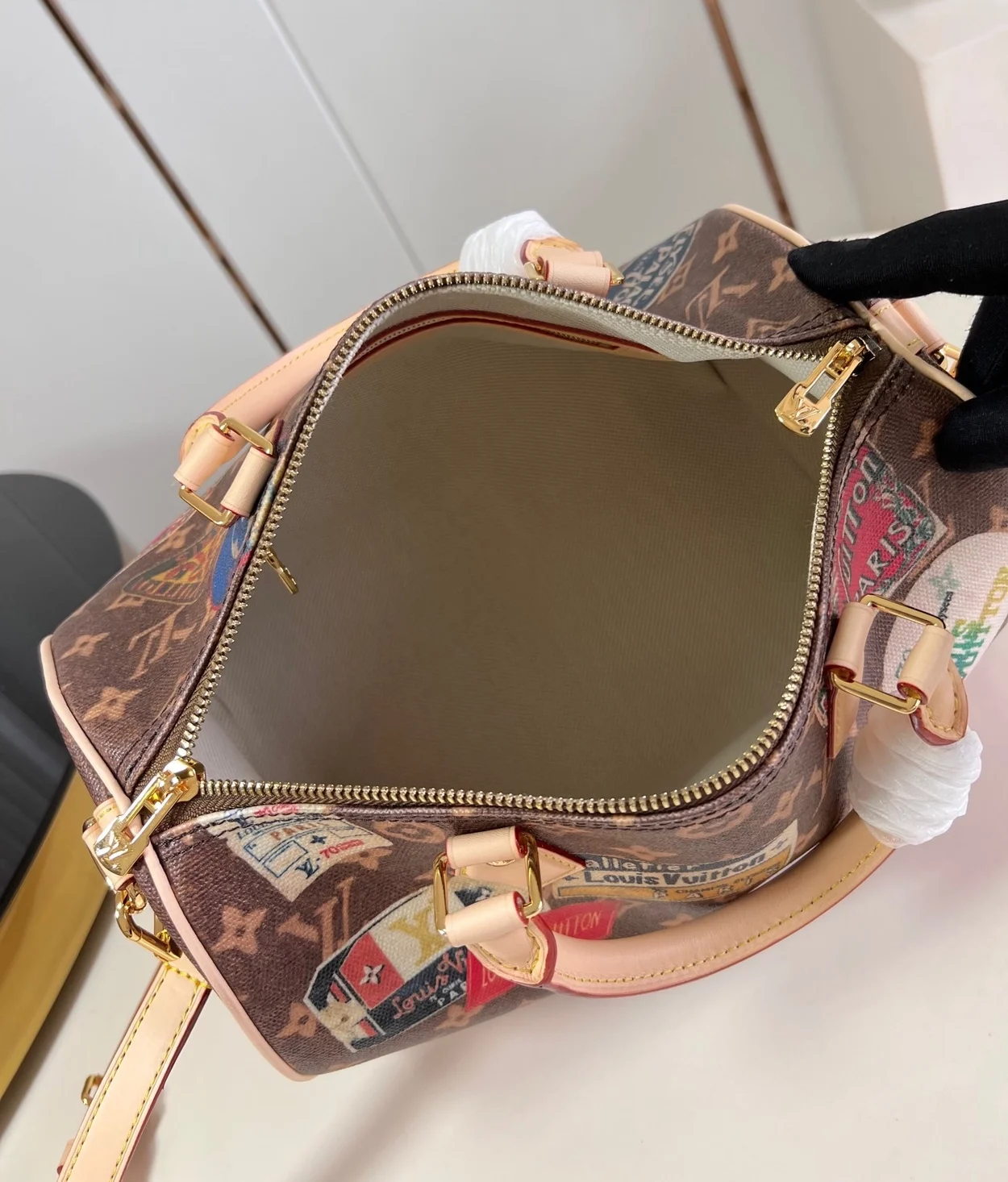 루이비통 스피디 반둘리에 30 M47087