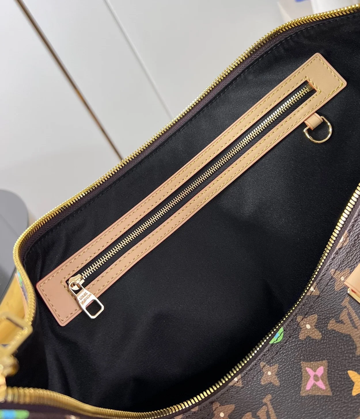 루이비통 키폴 반둘리에 50 M24901