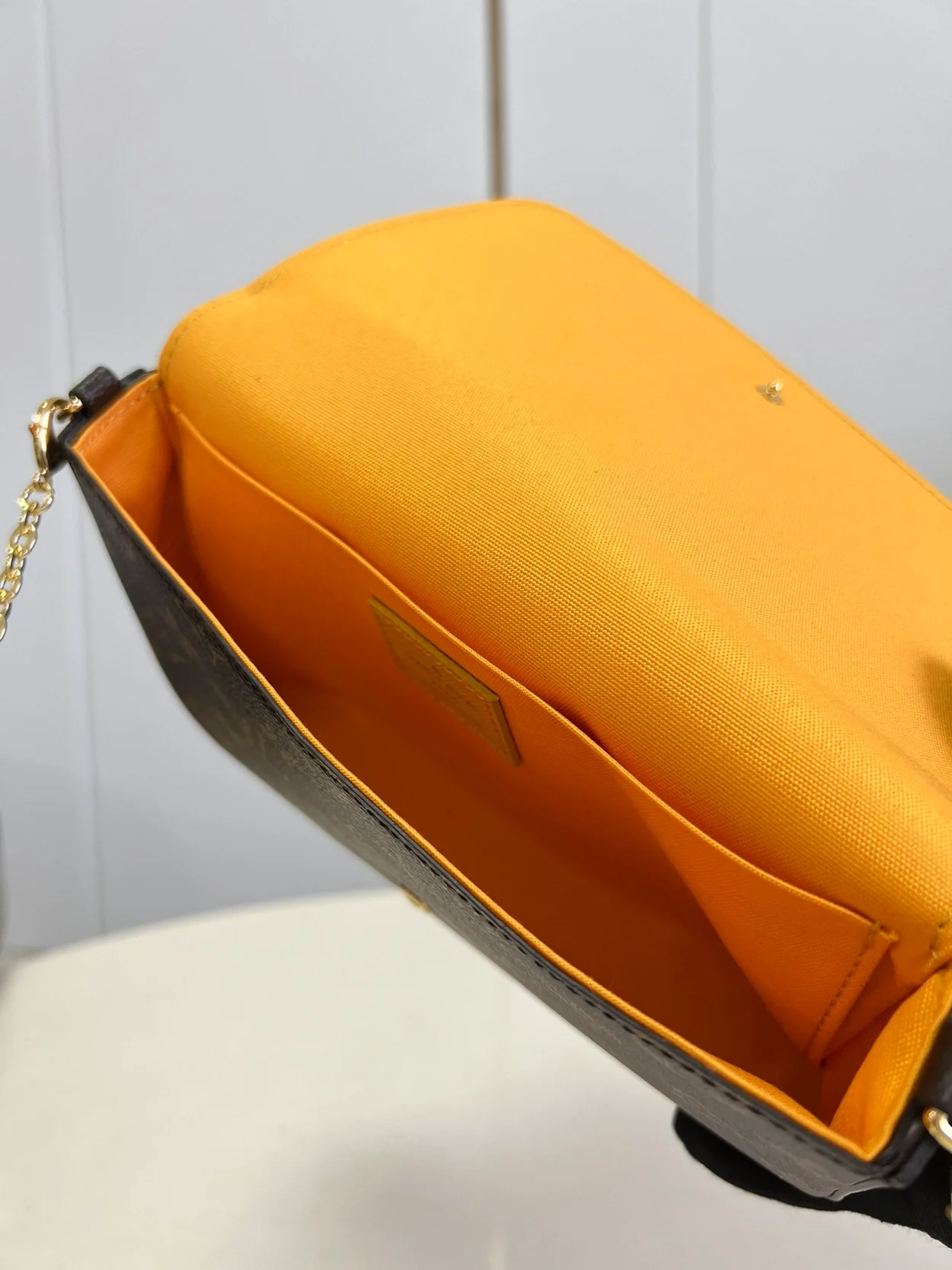 루이비통 포쉐트 펠리시 M81545