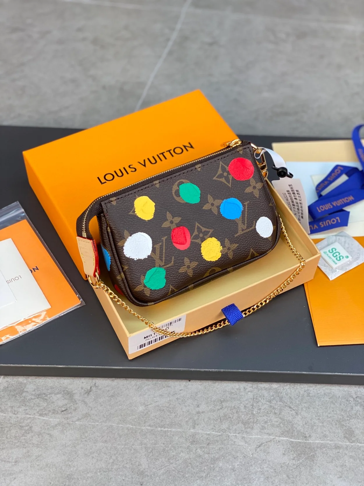 루이비통 x YK 미니 포쉐트 악세서리 M81866