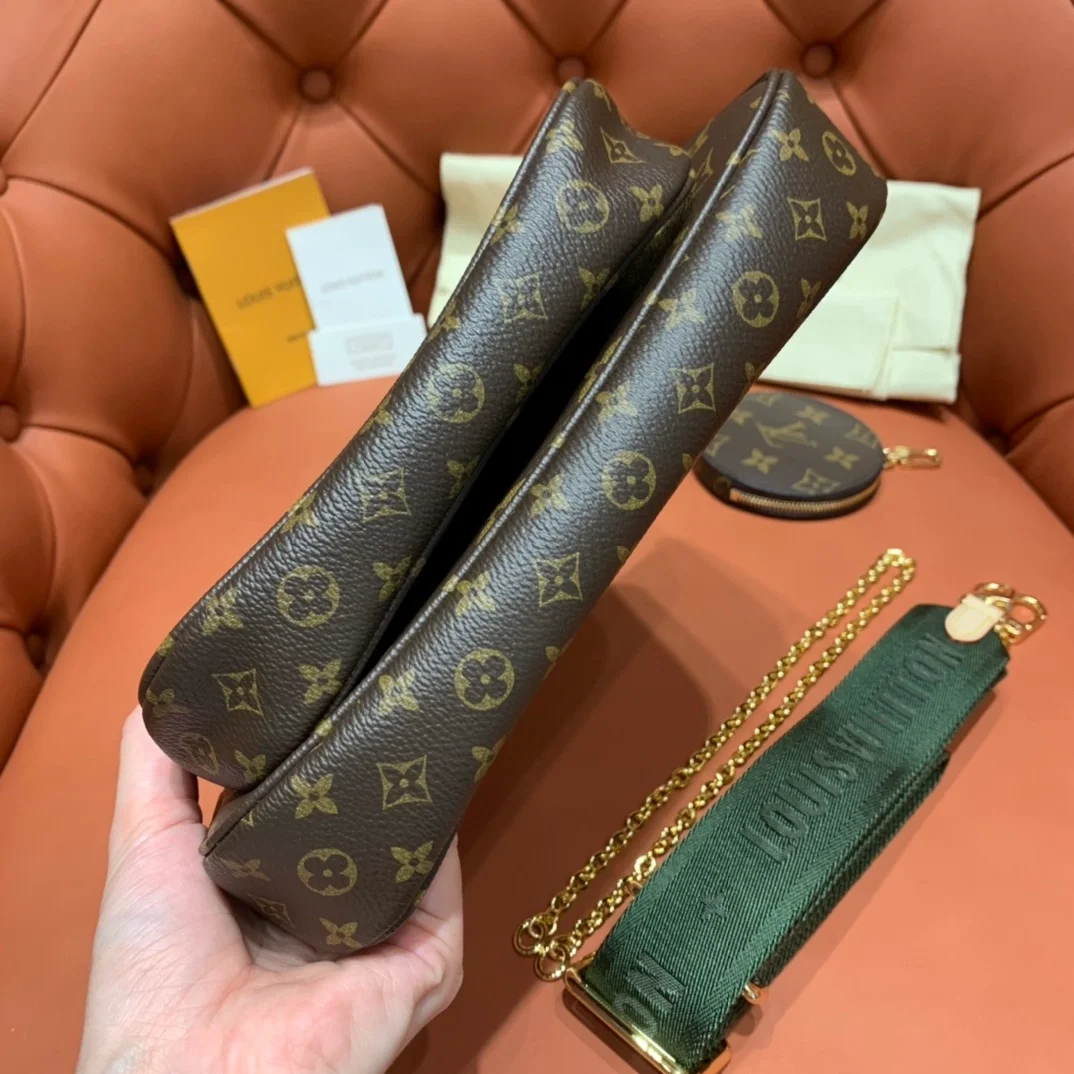 루이비통 멀티 포쉐트 악세서리 M44813