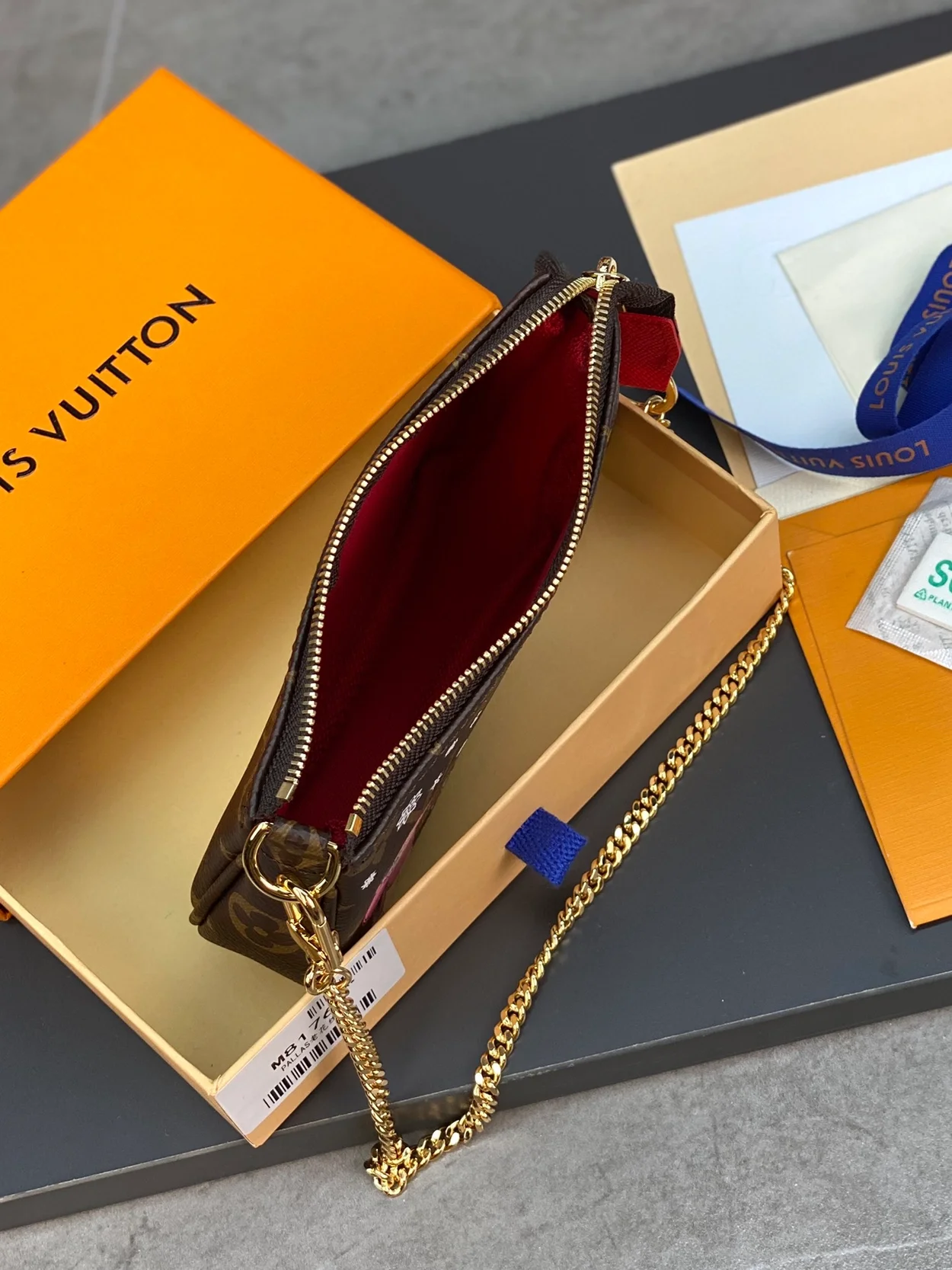 루이비통 미니 포쉐트 악세서리 파우치 M80603