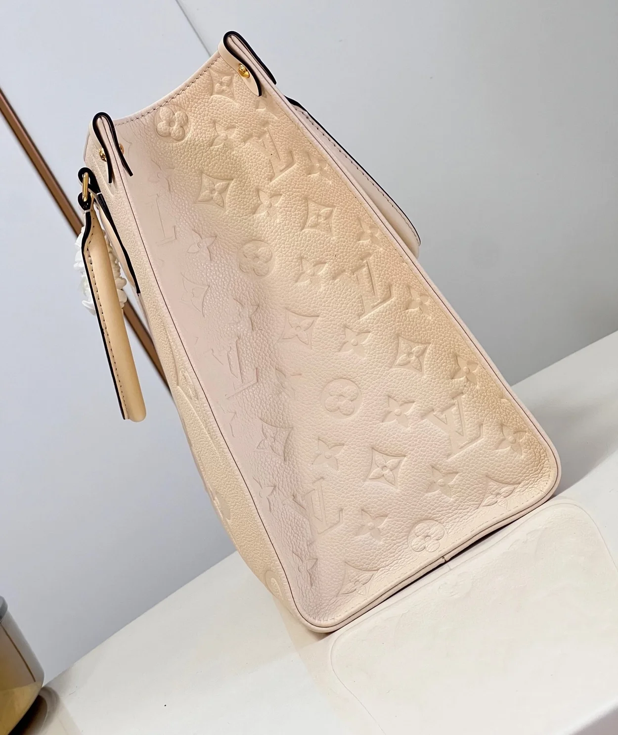 루이비통 온더고 MM M46531