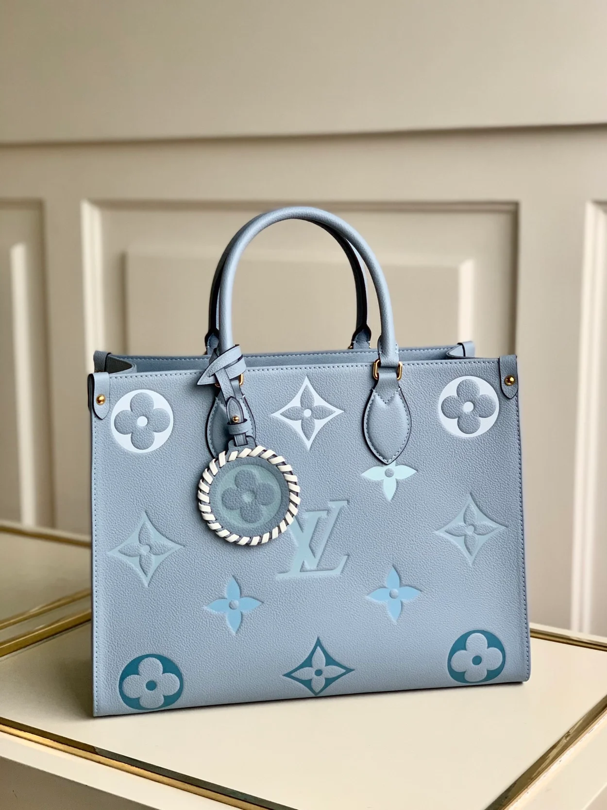 루이비통 온더고 MM M45718