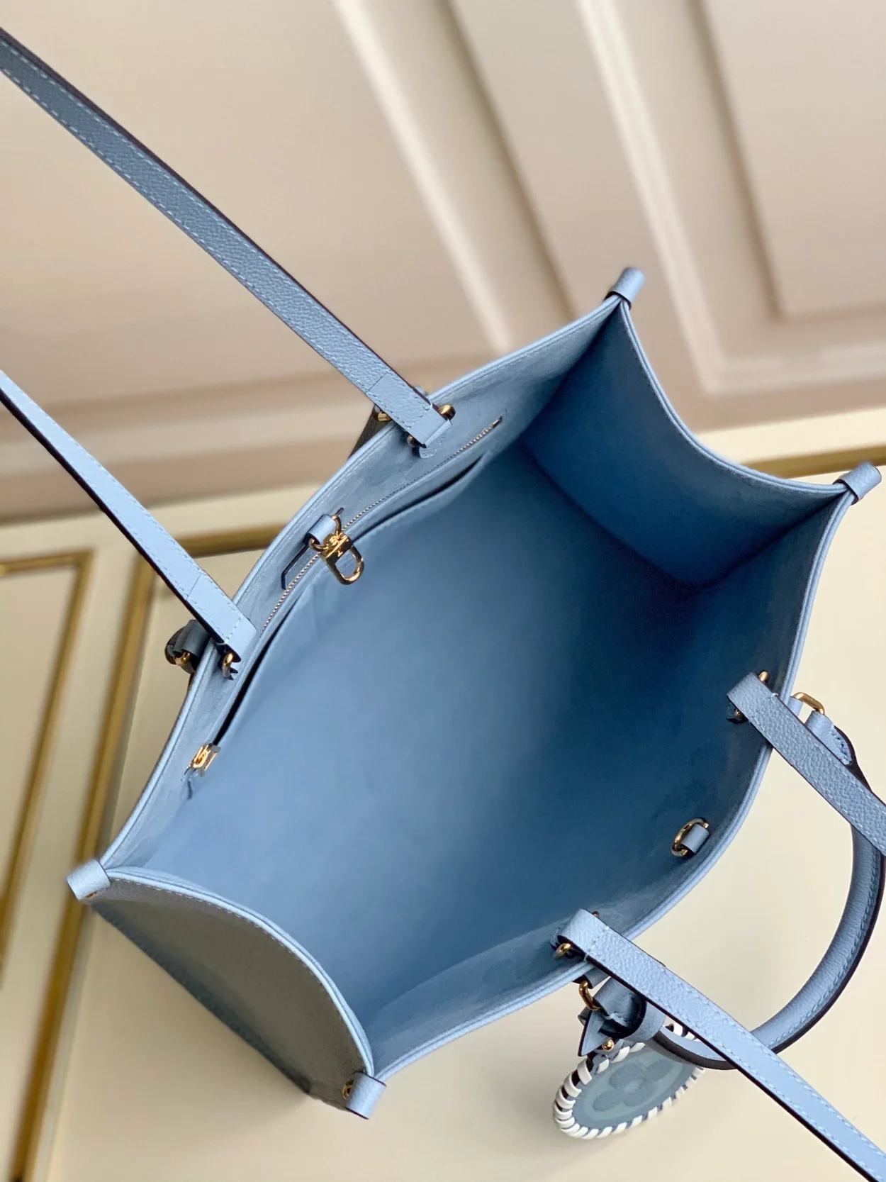 루이비통 온더고 MM M45718