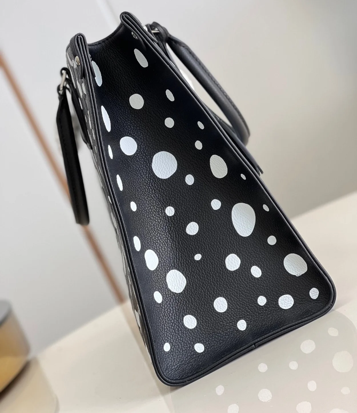 루이비통 x YK 온더고 MM M46389