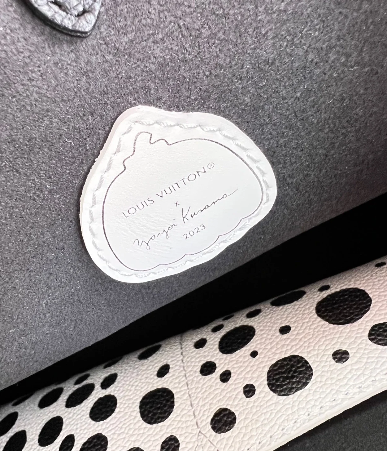 루이비통 x YK 온더고 MM M46389