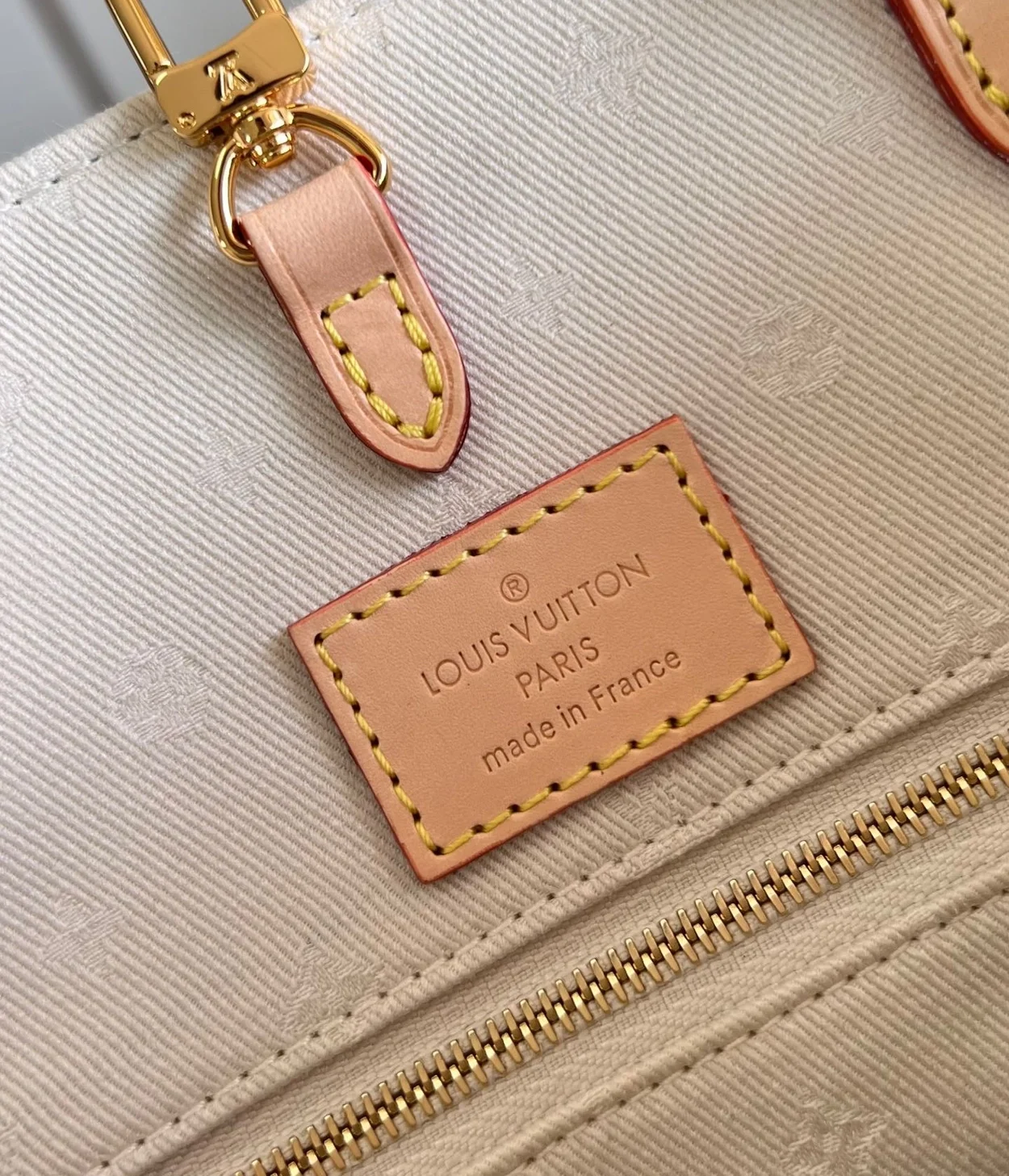 루이비통 온더고 MM M24708