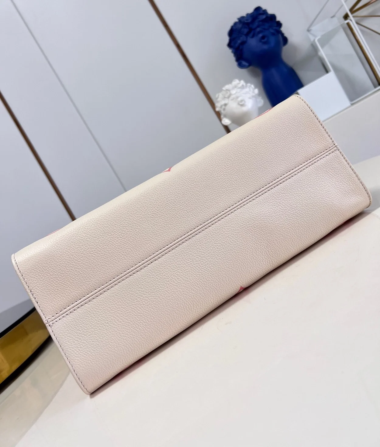 루이비통 온더고 MM M21575