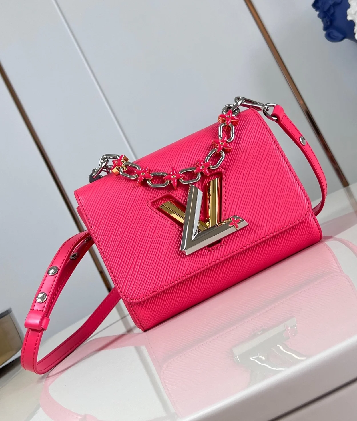 루이비통 트위스트 PM M24042