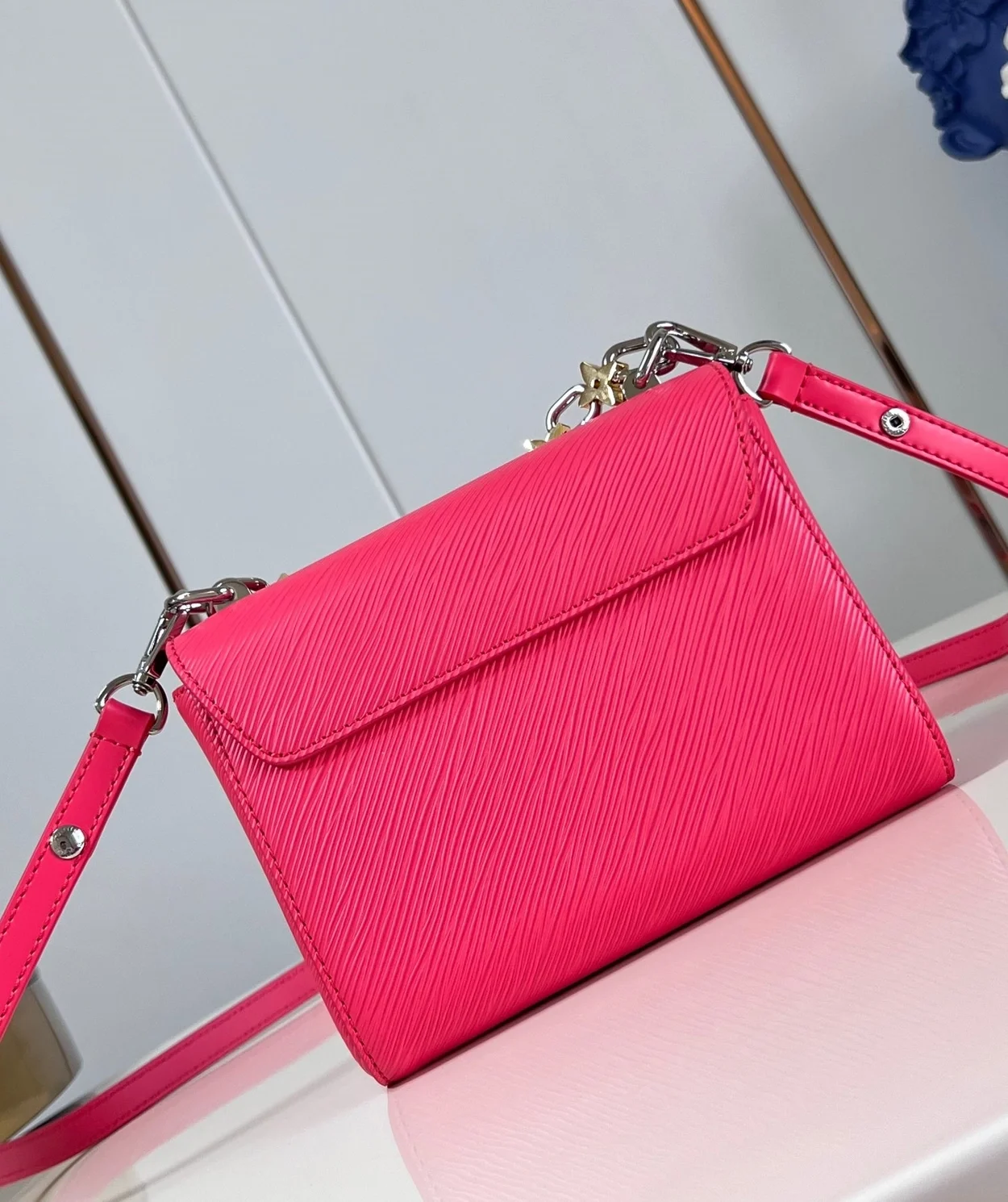 루이비통 트위스트 PM M24042