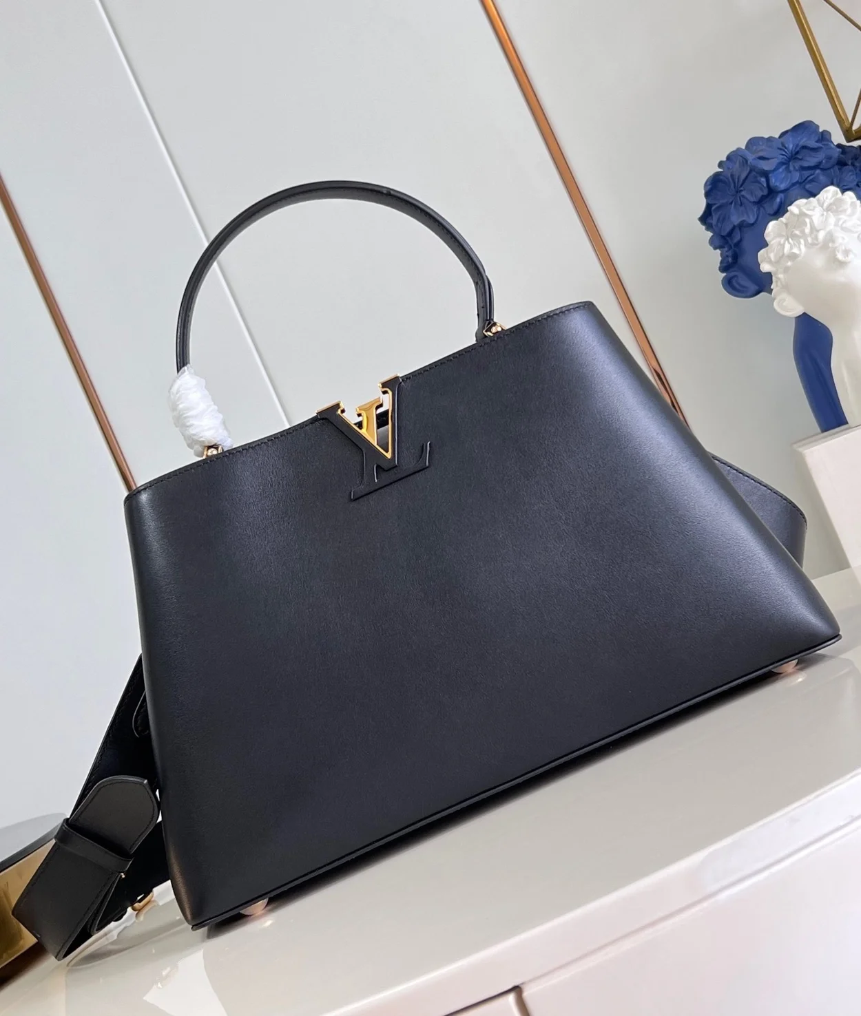 루이비통 카퓌신 GM 수플 M24607