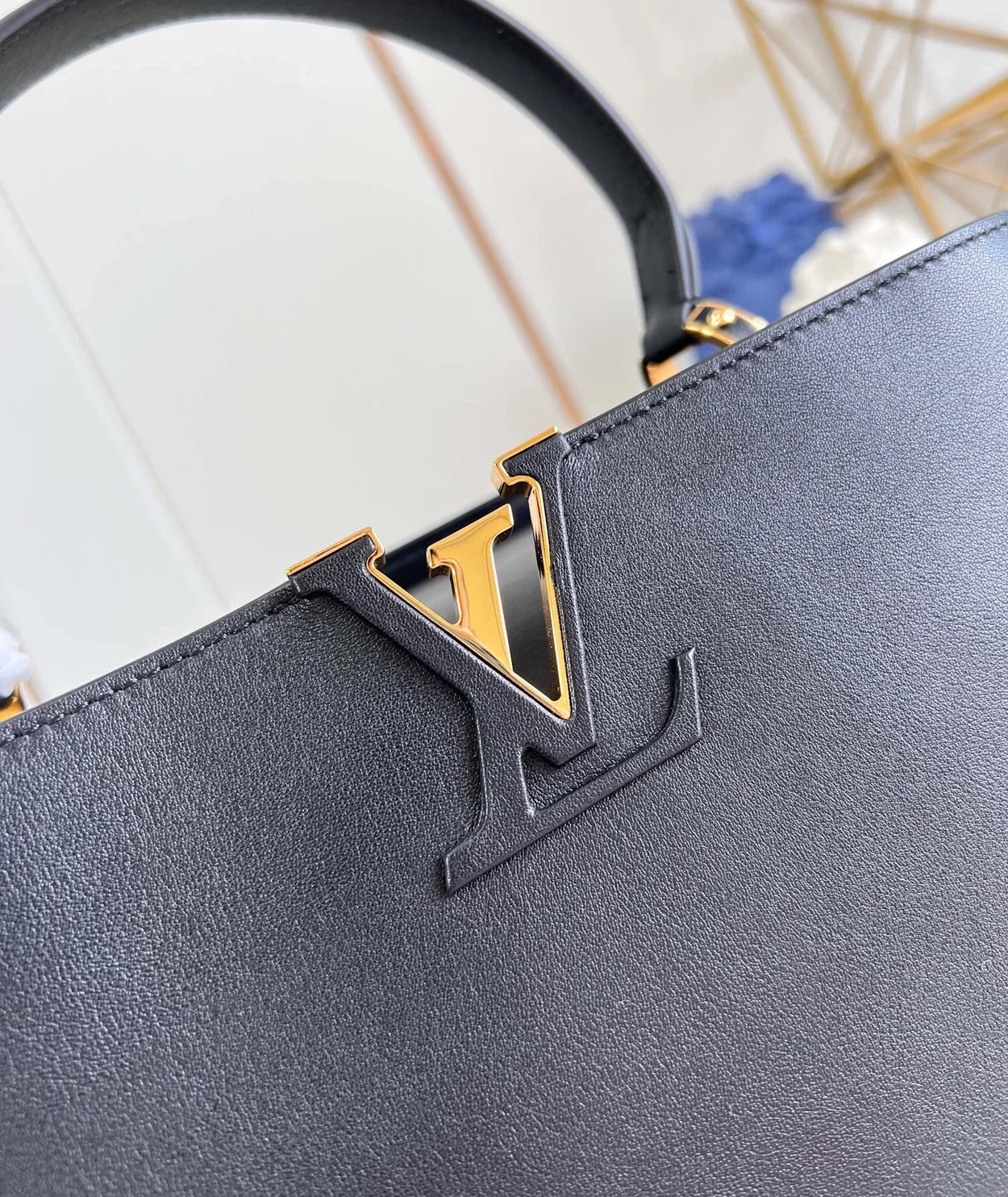 루이비통 카퓌신 GM 수플 M24607