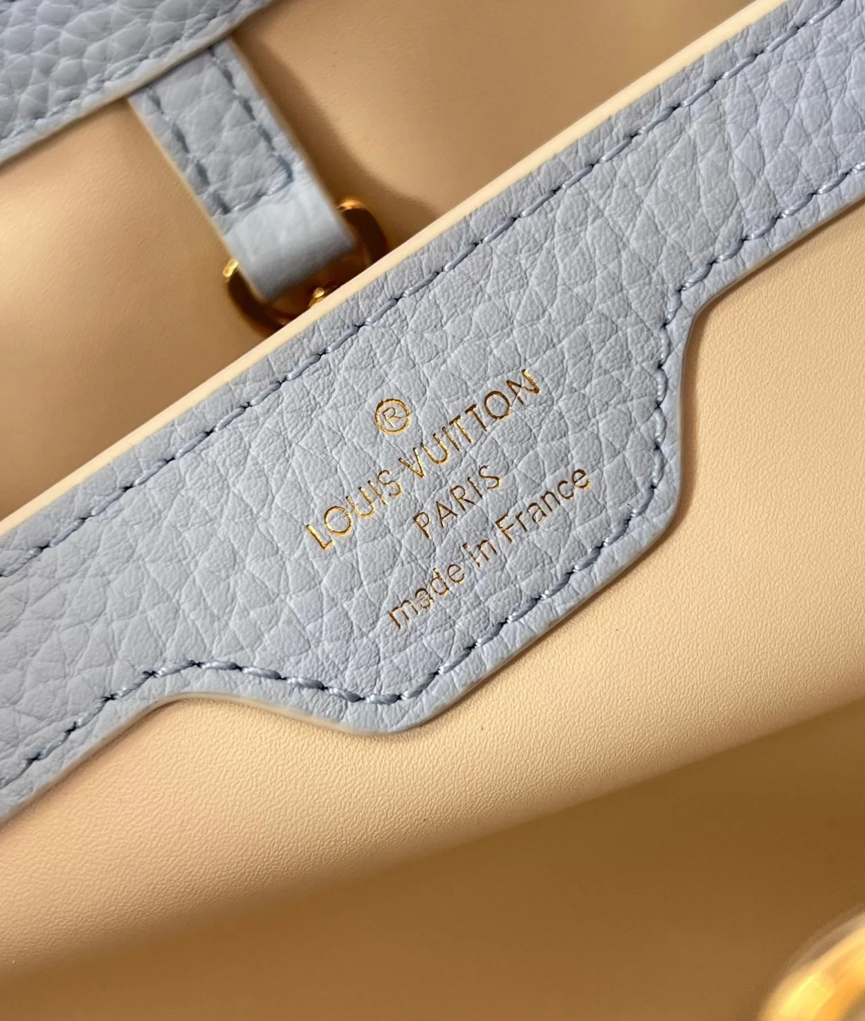 루이비통 카퓌신 BB M24575