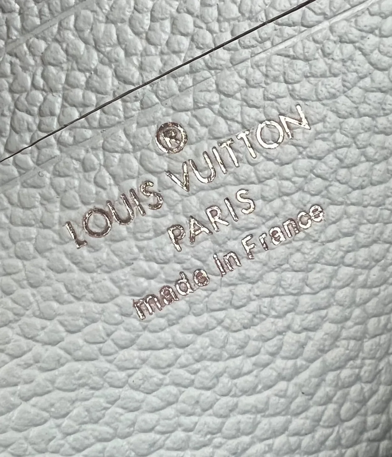 루이비통 월릿 온 체인 아이비 M83637