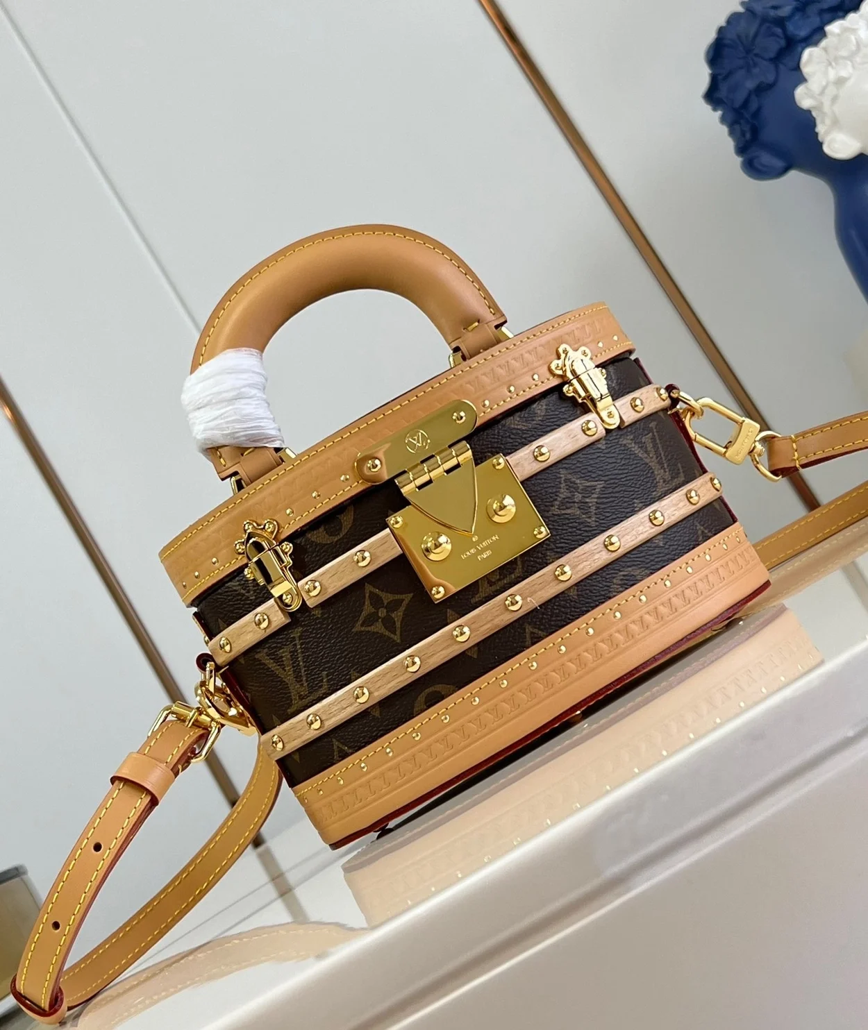 루이비통 엘리스 모노그램 핸드백 M24843