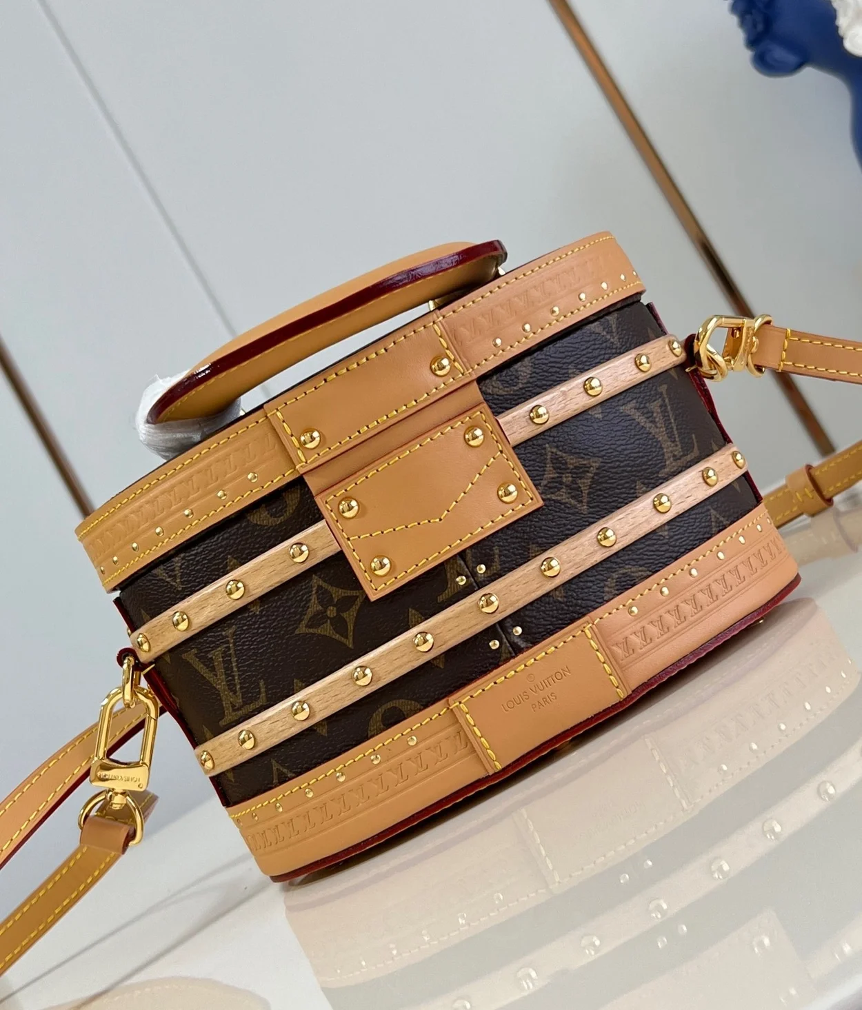 루이비통 엘리스 모노그램 핸드백 M24843