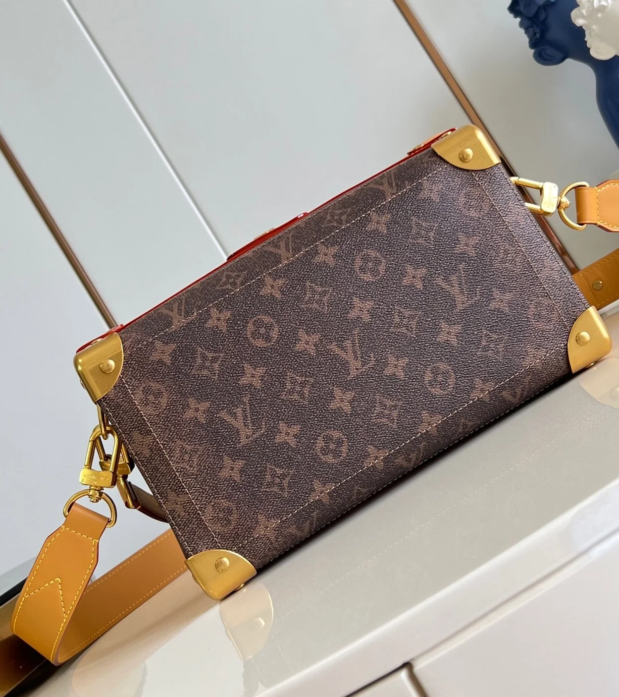 루이비통 소울 트렁크 이스트 웨스트 M11536