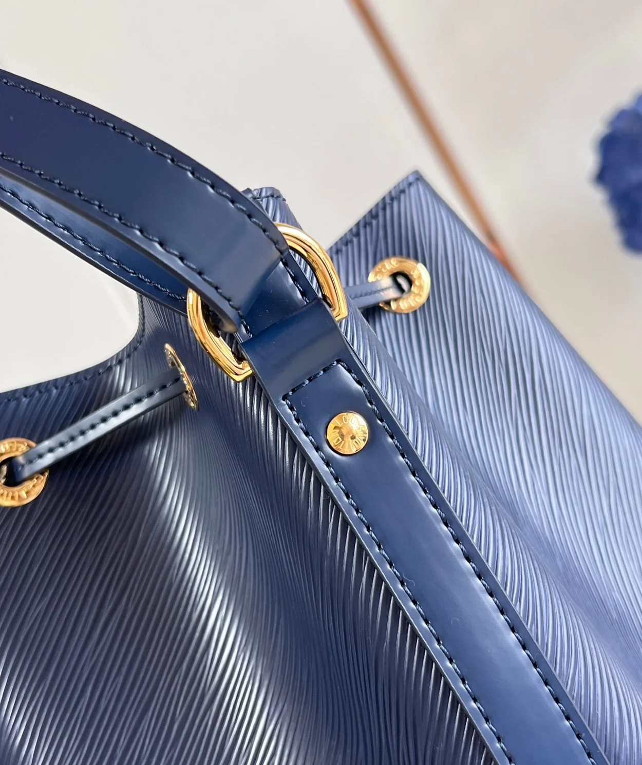 루이비통 노에 MM M24932