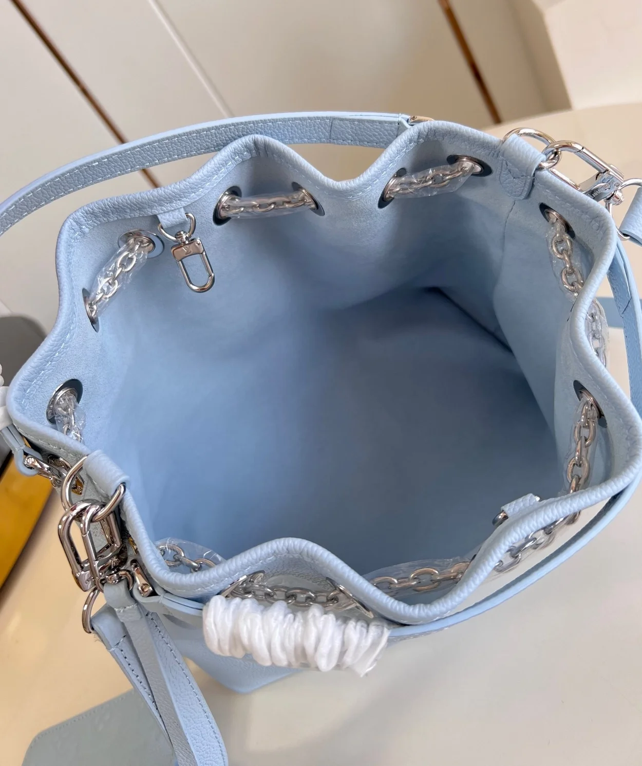 루이비통 LV 번들 모노그램 앙프렝뜨 백 M11187