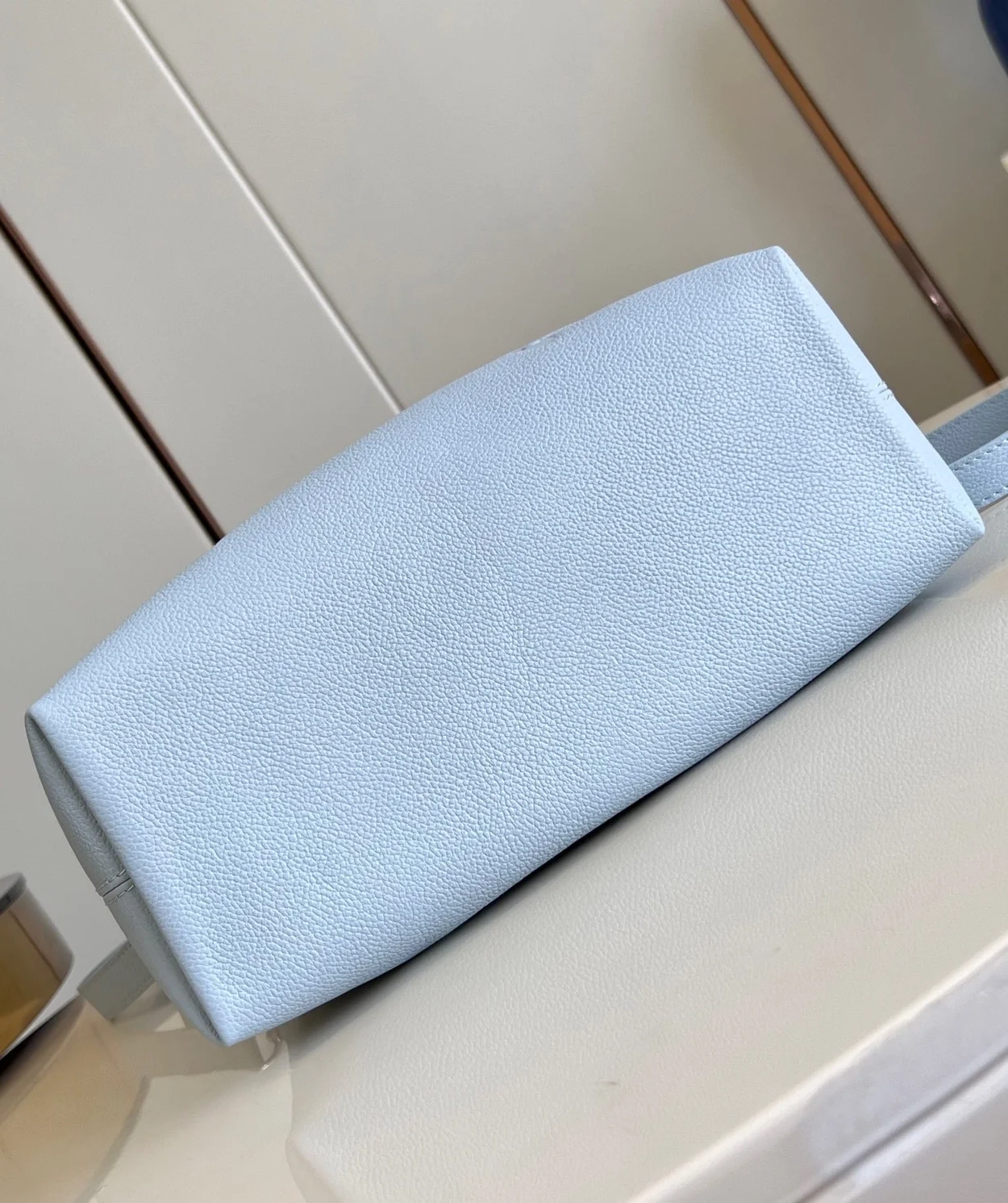 루이비통 LV 번들 모노그램 앙프렝뜨 백 M11187